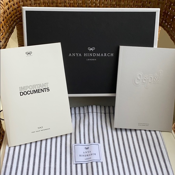 Anya Hindmarch Georgiana Stickers Clutch Bag - Picture 6 of 7